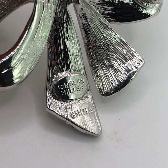 Nolan Miller Bow Pin Brooch Rhinestone Enamel Silver Tone - Picture 6 of 8